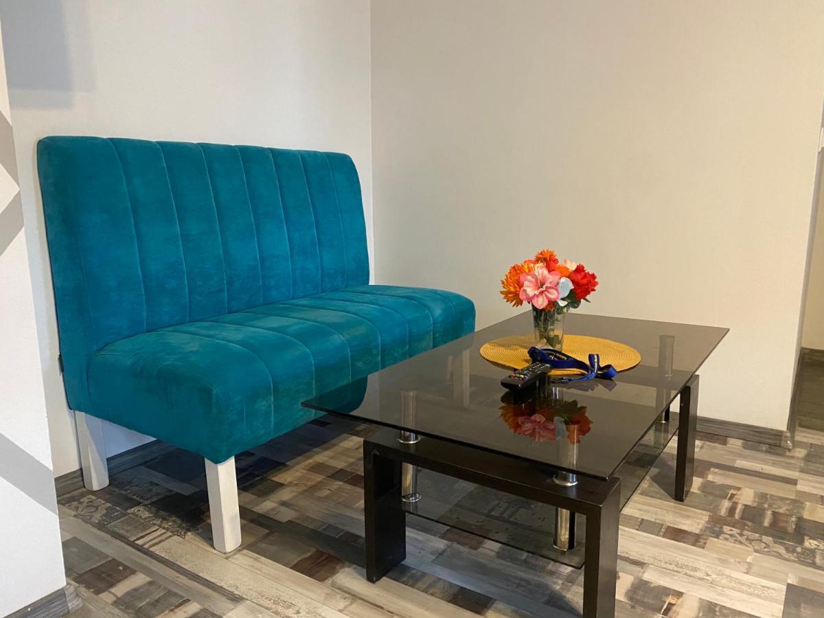The Vintage - Wonderful Apartment In Best Location Craiova Eksteriør bilde