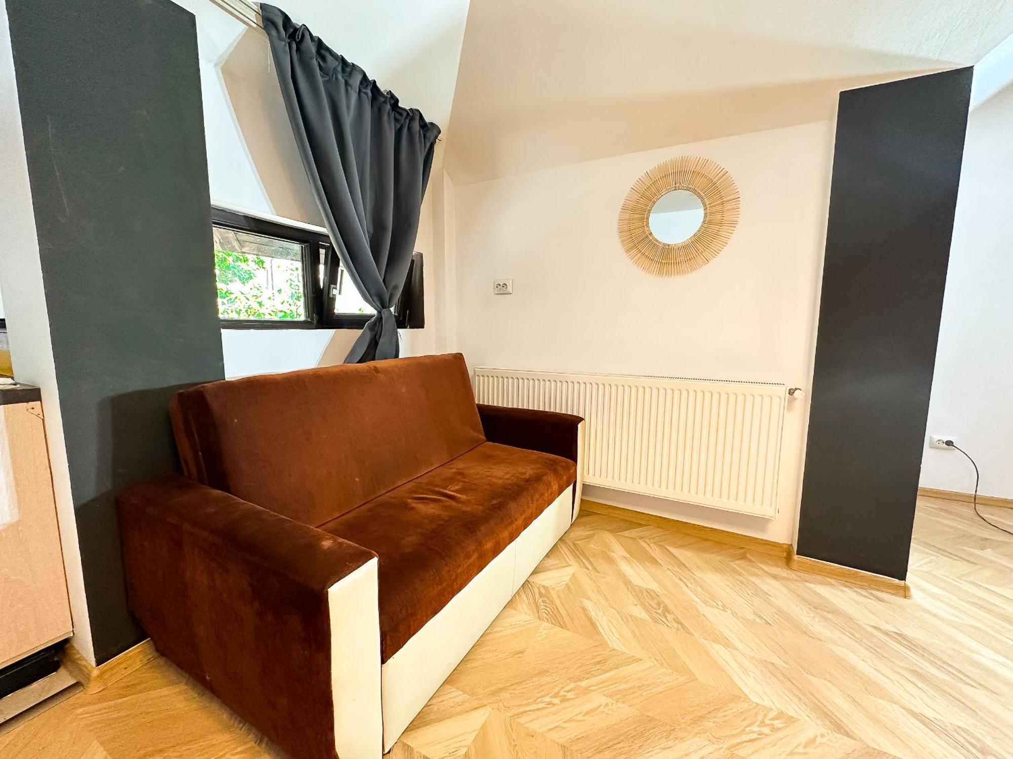 The Vintage - Wonderful Apartment In Best Location Craiova Eksteriør bilde